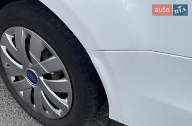 Универсал Ford Focus 2013 в 