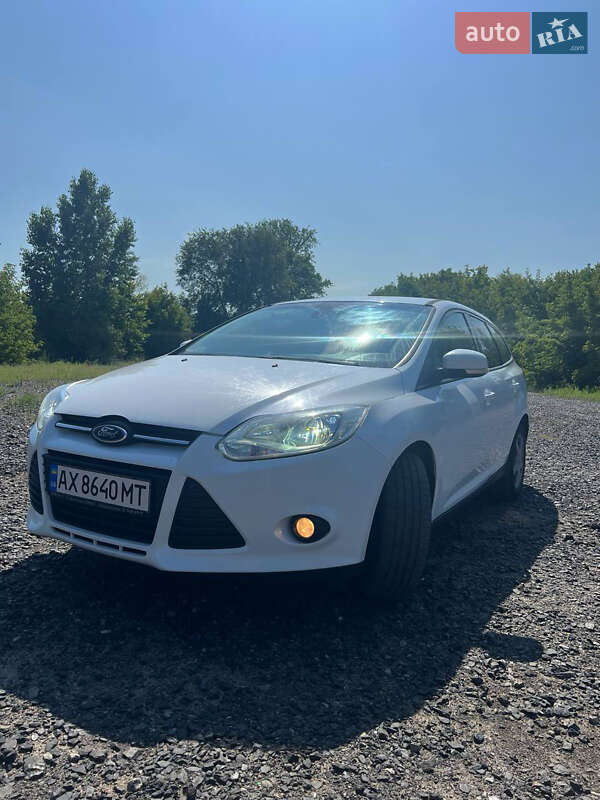 Универсал Ford Focus 2011 в Богодухове