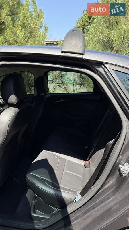 Седан Ford Focus 2015 в Одессе фото 18 Седан Ford Focus 2015 в Одессе