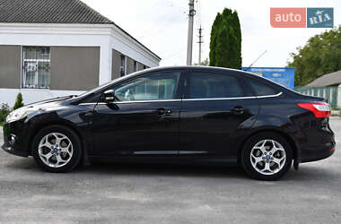 Седан Ford Focus 2011 в 