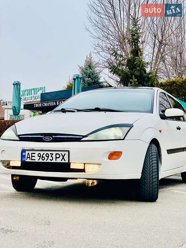 Универсал Ford Focus 2000 в 