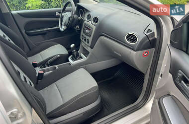 Универсал Ford Focus 2010 в 