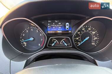 Седан Ford Focus 2016 в 