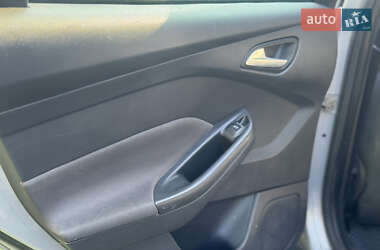 Универсал Ford Focus 2013 в 