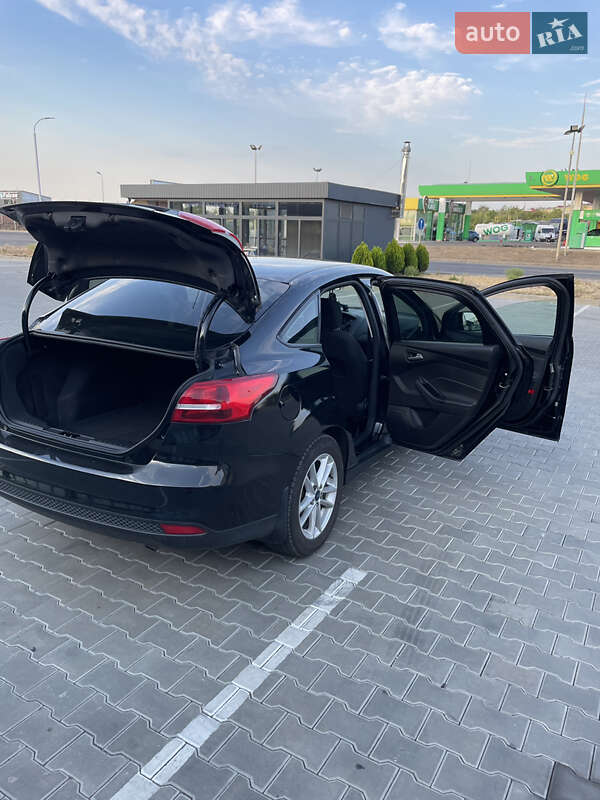 Седан Ford Focus 2016 в Вознесенске фото 12 Седан Ford Focus 2016 в Вознесенске