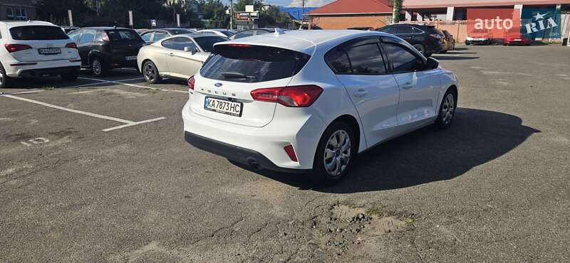 Хэтчбек Ford Focus 2019 в Софиевской Борщаговке