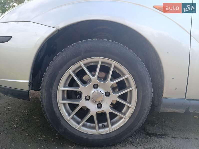 Універсал Ford Focus 2002 в Чернігові
