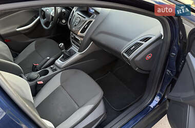 Універсал Ford Focus 2012 в  фото 13 Універсал Ford Focus 2012 в