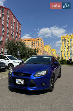 Хэтчбек Ford Focus 2014 в Киеве