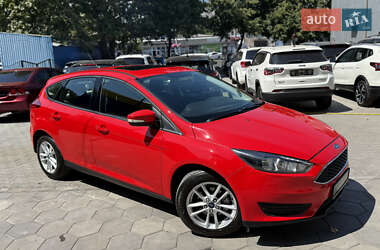 Хэтчбек Ford Focus 2016 в 
