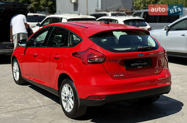 Хэтчбек Ford Focus 2016 в 