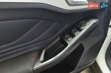 Универсал Ford Focus 2018 в 