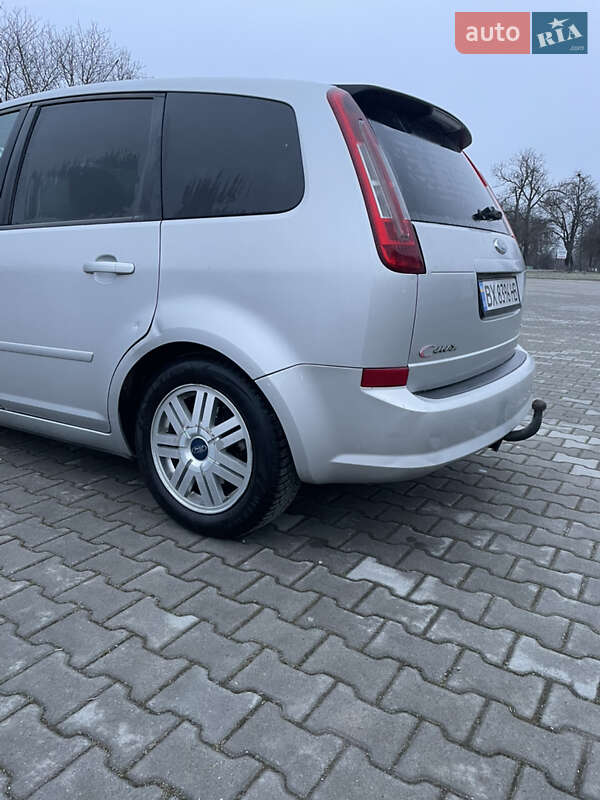 Хэтчбек Ford Focus 2007 в Чемеровцах