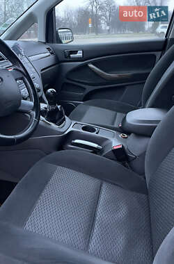 Хэтчбек Ford Focus 2007 в 