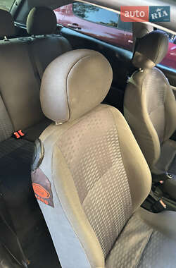 Хэтчбек Ford Focus 2001 в 