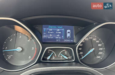 Универсал Ford Focus 2011 в 