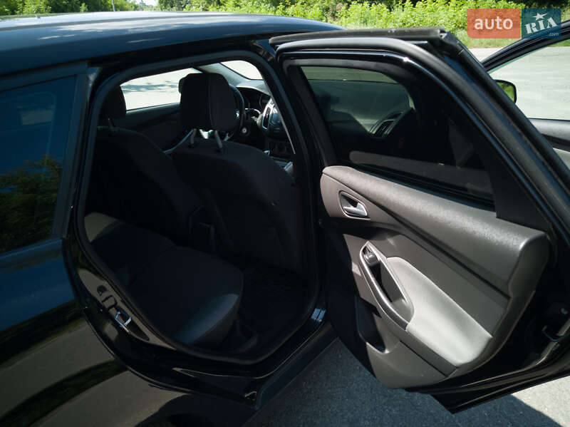 Универсал Ford Focus 2013 в Киеве