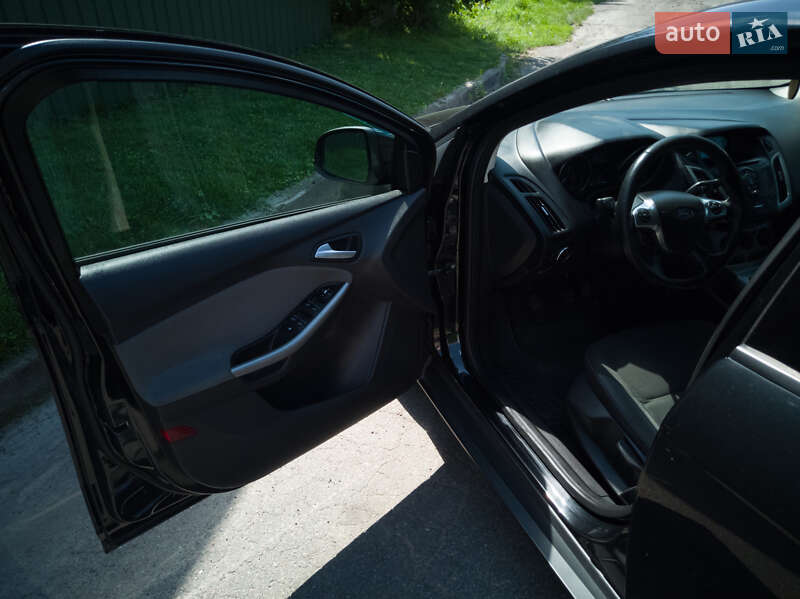 Универсал Ford Focus 2013 в Киеве