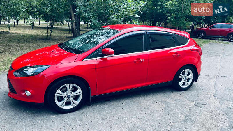 Хэтчбек Ford Focus 2012 в Львове