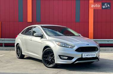 Седан Ford Focus 2016 в Киеве