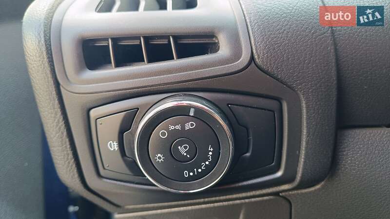 Седан Ford Focus 2014 в Киеве