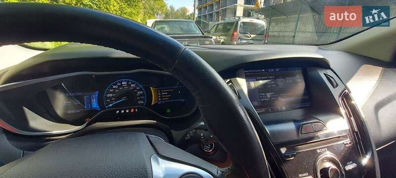 Хэтчбек Ford Focus 2013 в Киеве