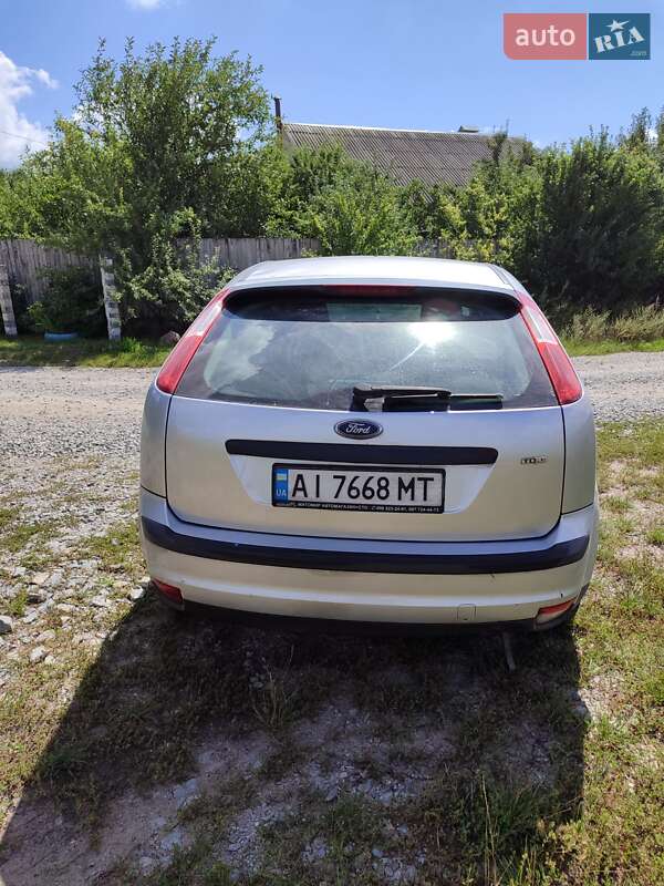 Хэтчбек Ford Focus 2005 в Житомире