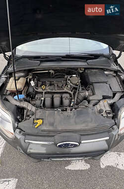 Седан Ford Focus 2013 в 