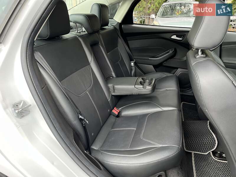 Седан Ford Focus 2016 в Харькове