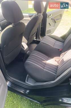 Универсал Ford Focus 2009 в 