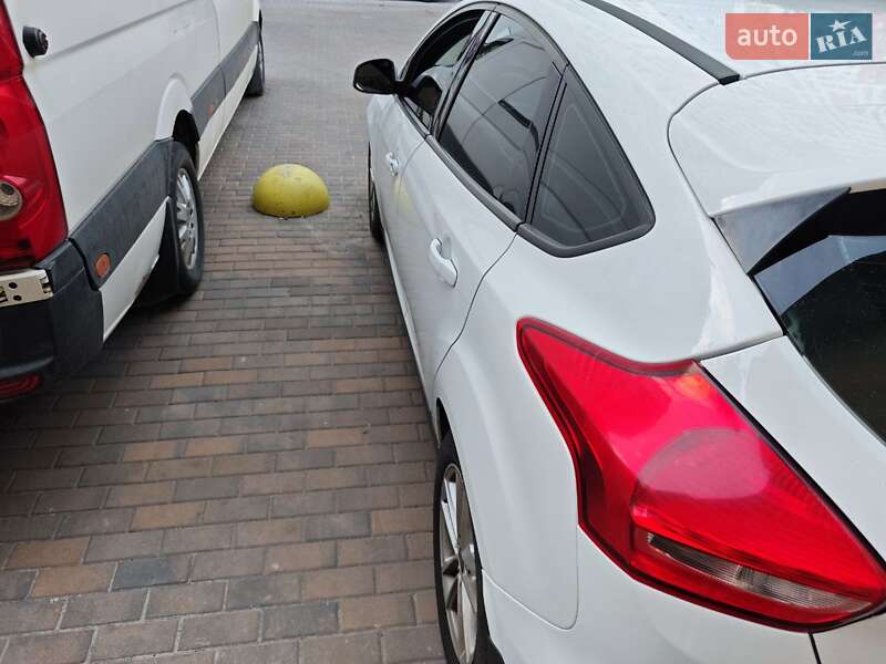 Хэтчбек Ford Focus 2017 в Киеве