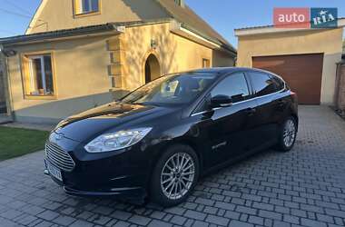 Хэтчбек Ford Focus 2013 в 