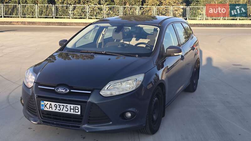 Универсал Ford Focus 2012 в 