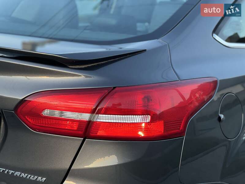Седан Ford Focus 2015 в Ровно