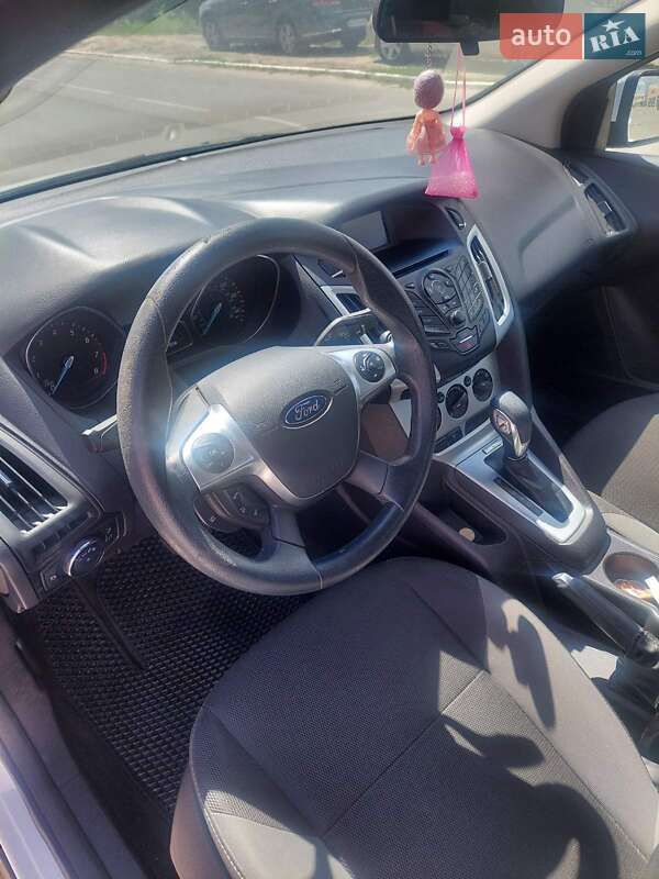 Седан Ford Focus 2013 в Ирпене