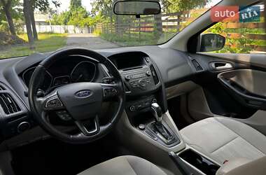 Седан Ford Focus 2016 в 