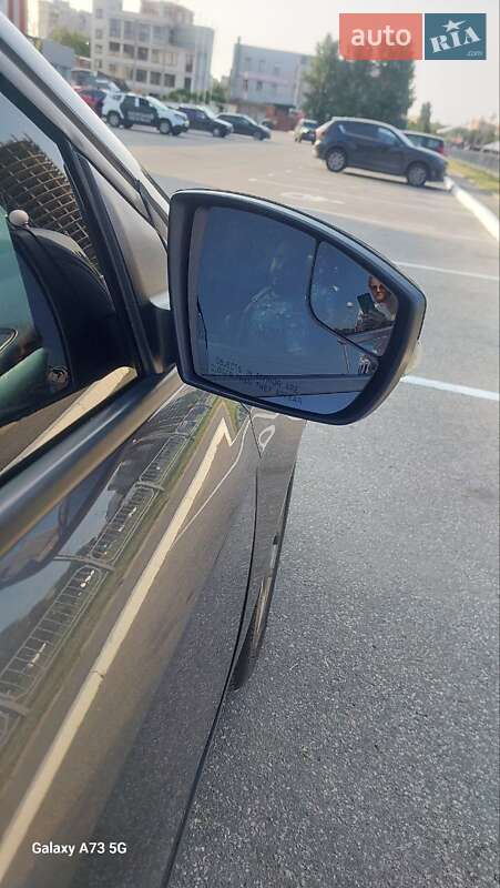 Седан Ford Focus 2016 в Харькове фото 19 Седан Ford Focus 2016 в Харькове