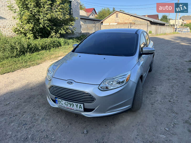 Ford Focus 2011