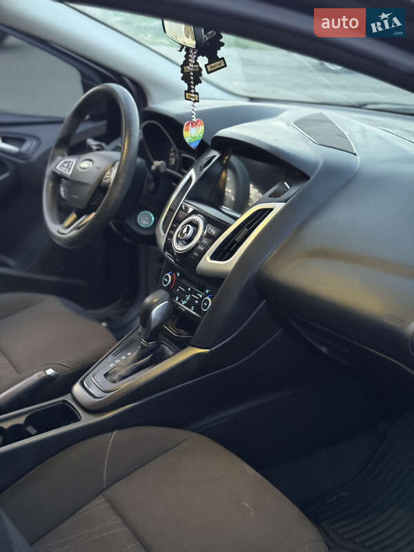 Седан Ford Focus 2017 в Тлумаче