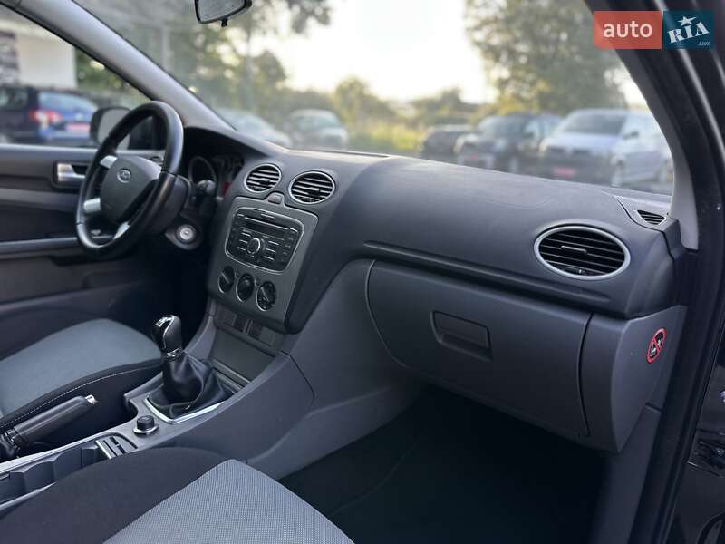 Универсал Ford Focus 2010 в Ивано-Франковске фото 6 Универсал Ford Focus 2010 в Ивано-Франковске