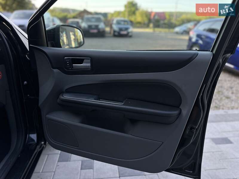 Универсал Ford Focus 2010 в Ивано-Франковске фото 7 Универсал Ford Focus 2010 в Ивано-Франковске