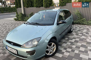 Хэтчбек Ford Focus 1999 в 