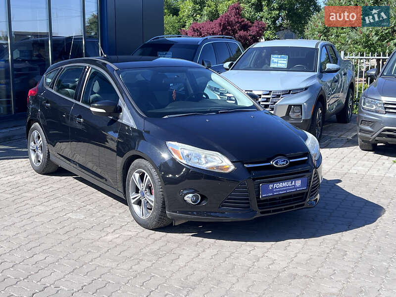 Хэтчбек Ford Focus 2014 в Нововолынске