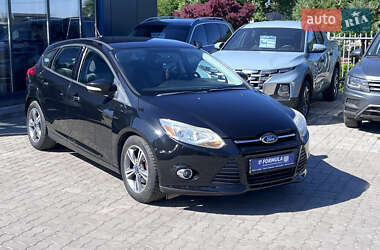 Хэтчбек Ford Focus 2014 в 