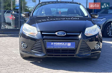 Хэтчбек Ford Focus 2014 в 