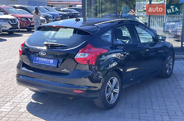 Хэтчбек Ford Focus 2014 в 