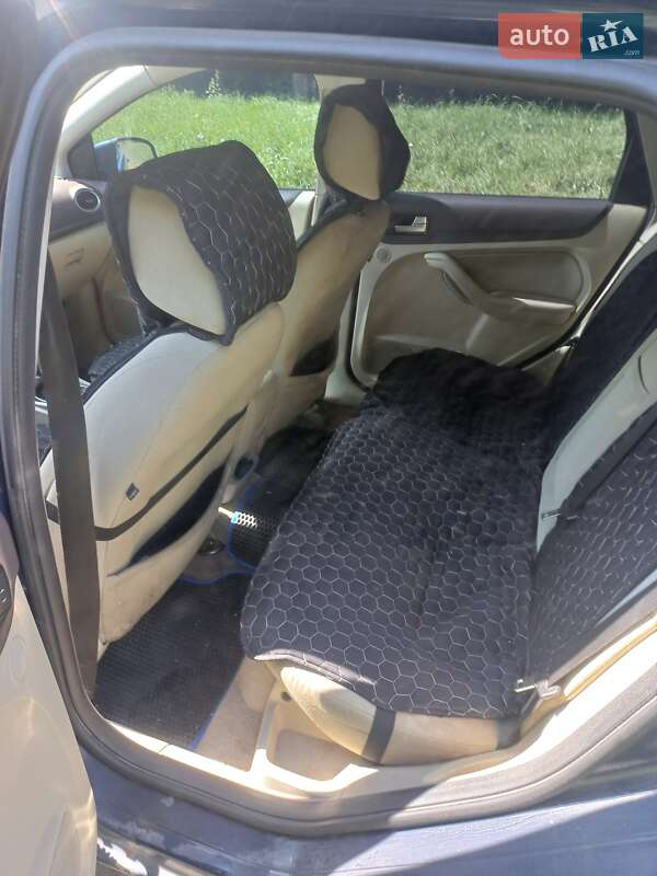 Универсал Ford Focus 2008 в Букачевцах