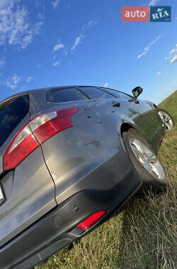 Универсал Ford Focus 2013 в 