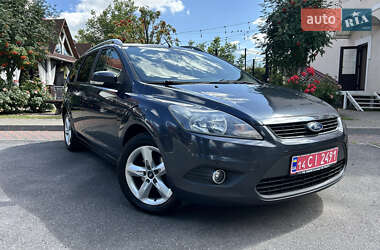 Универсал Ford Focus 2010 в 