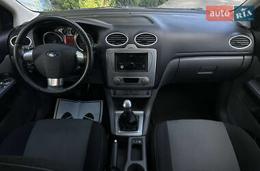 Универсал Ford Focus 2010 в 